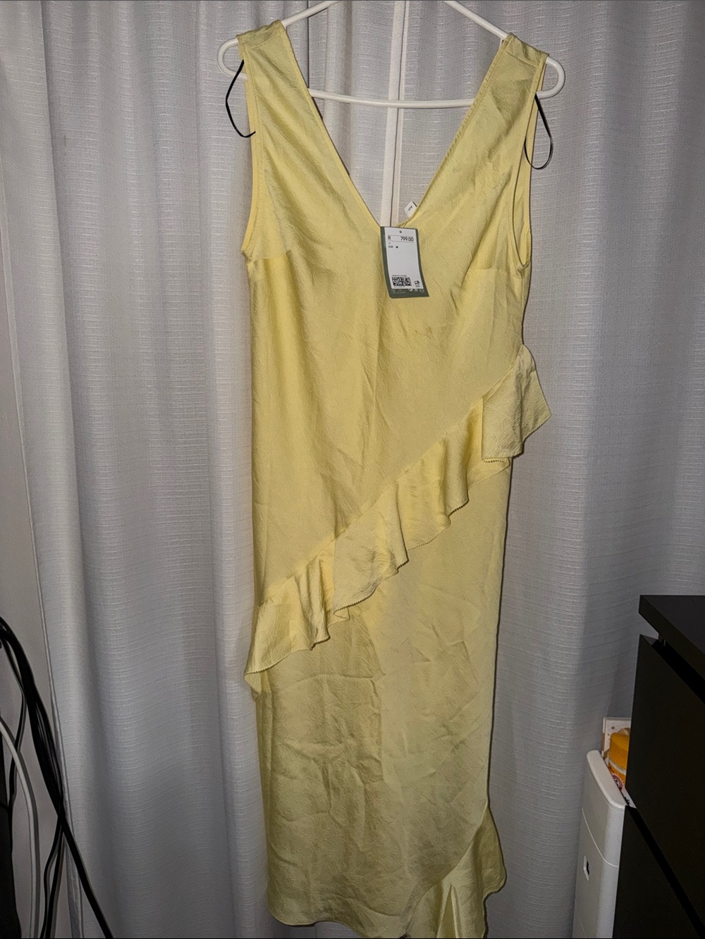 H&M Pale Yellow Ruffle V-Neck Midi Dress